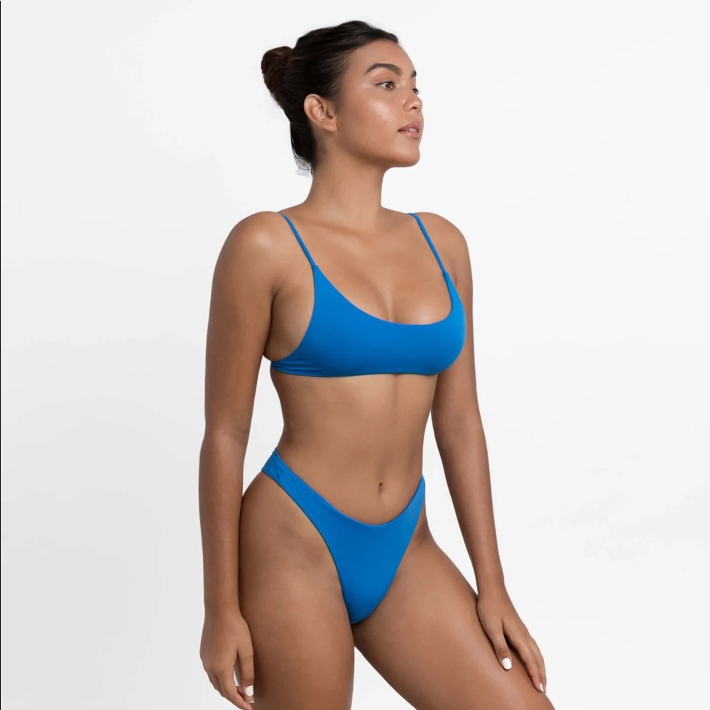 Sculpt Swim Rosedale Sapphire Bikini Top
